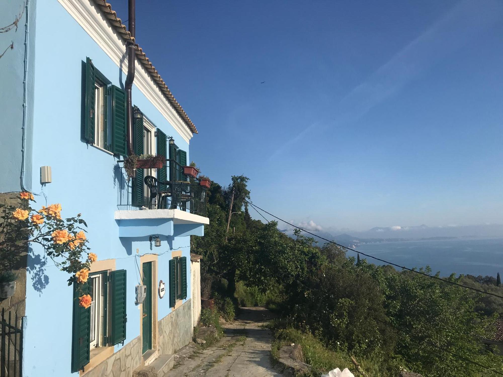 Theea Cottage - Wonderful Sea Views Chlomos Exterior foto